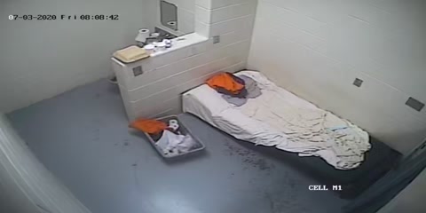 Ghislaine Maxwell in her cell pt1